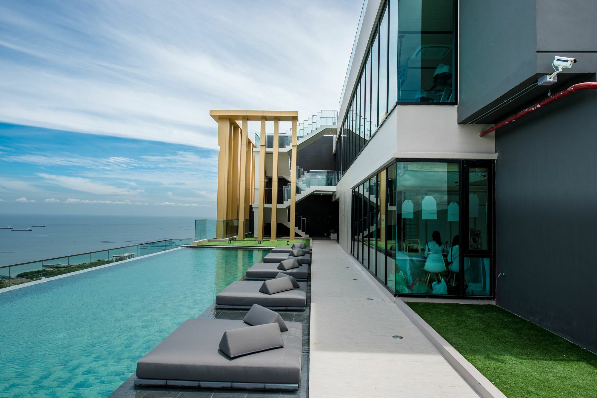 Knightsbridge The Ocean Sriracha By Crown Residence Сі-Рача Екстер'єр фото