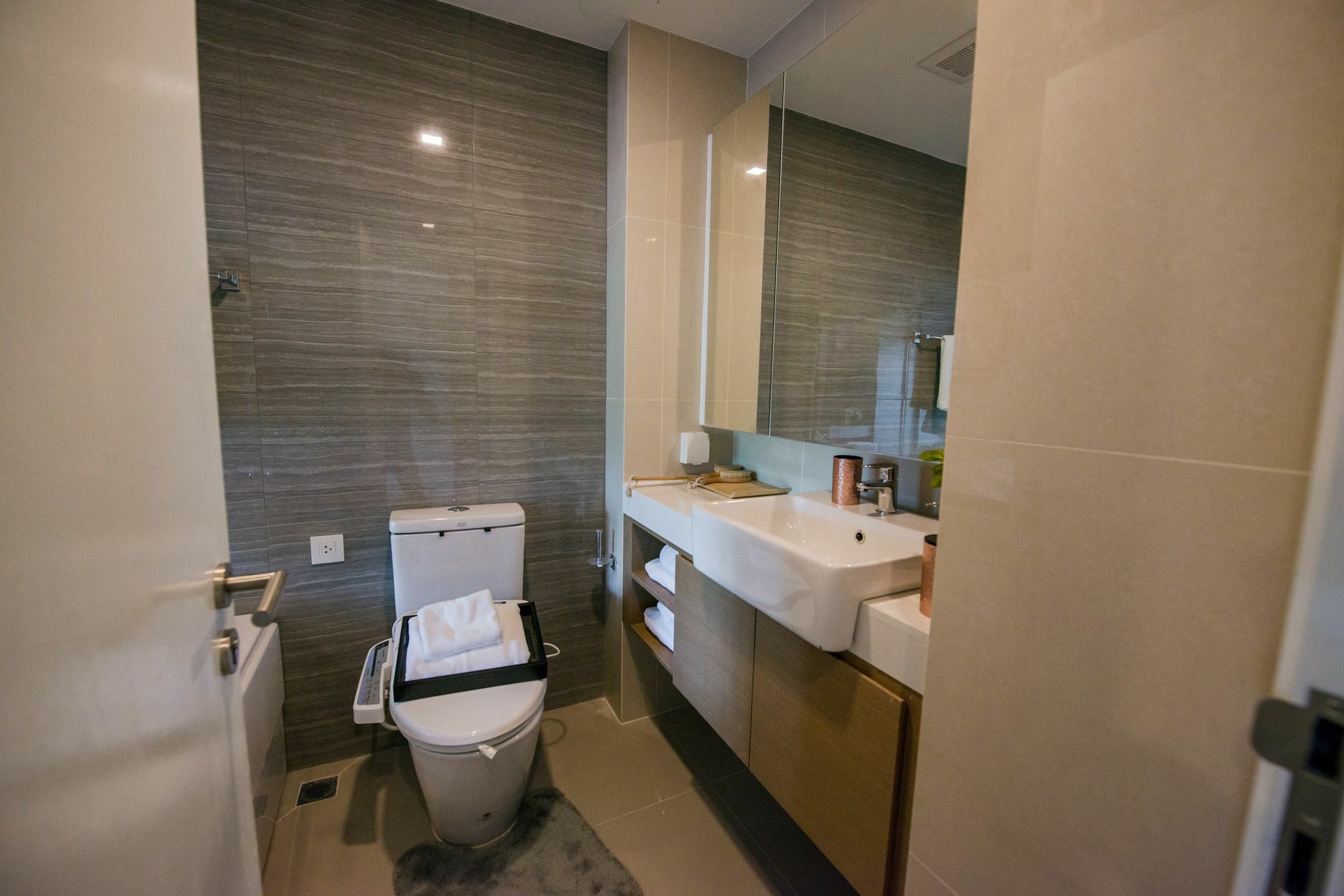 Knightsbridge The Ocean Sriracha By Crown Residence Сі-Рача Екстер'єр фото